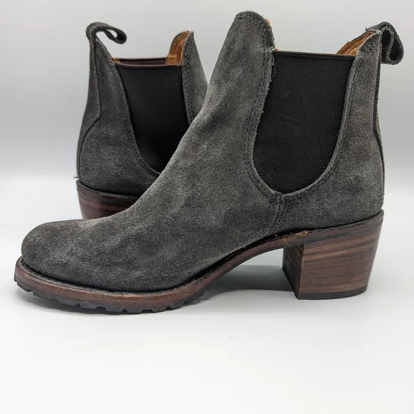 Frye Silver Gray Ankle Booties with Chunky Heel - Picture 8 of 10